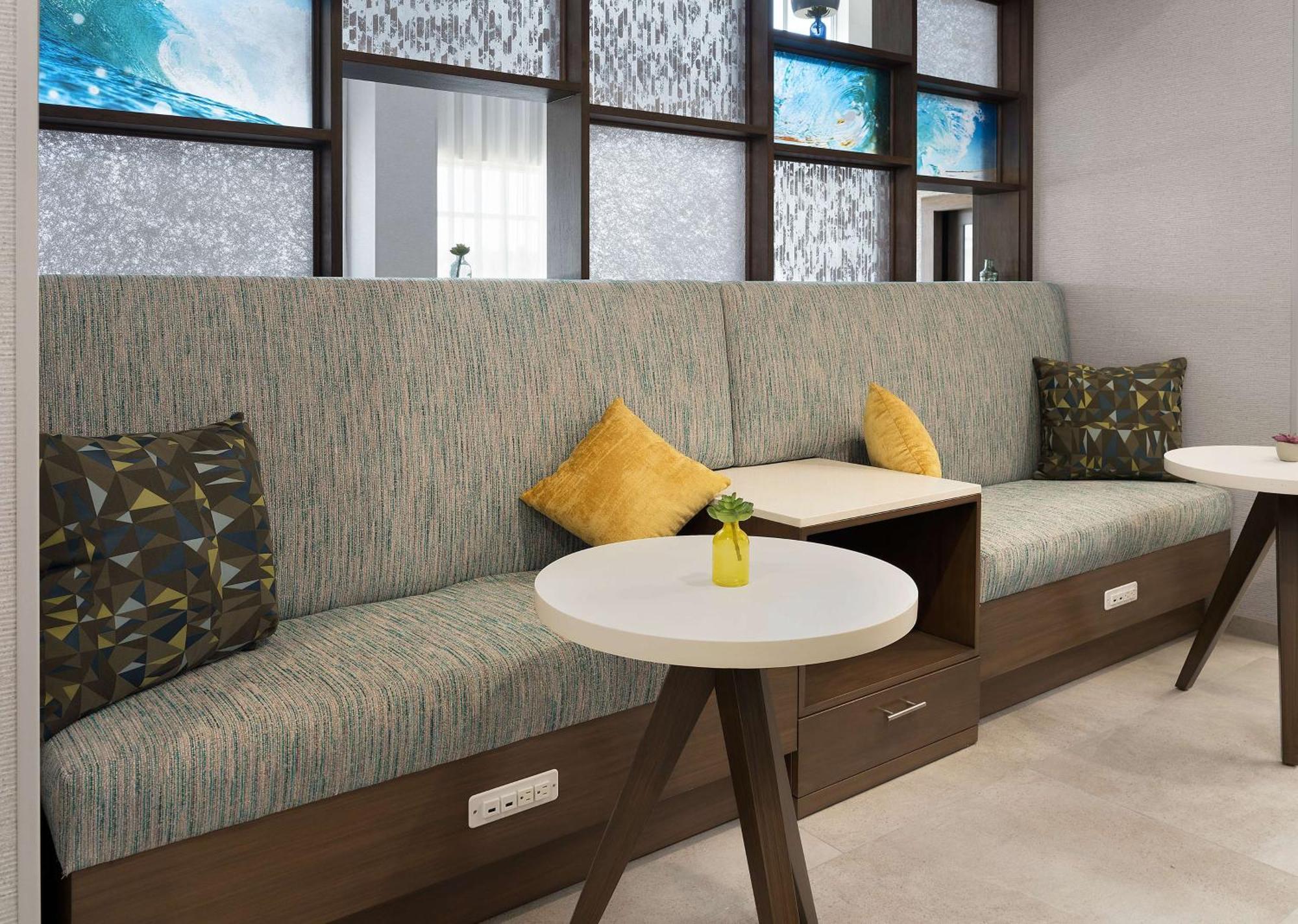 Hampton & San Diego Hotel 3*
